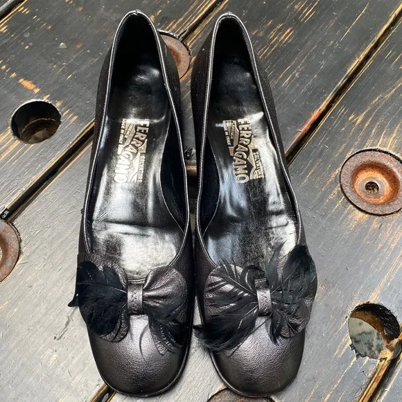 Salvatore Ferragamo | Shoes | Salvatore Ferragamo Dark  display picture 2